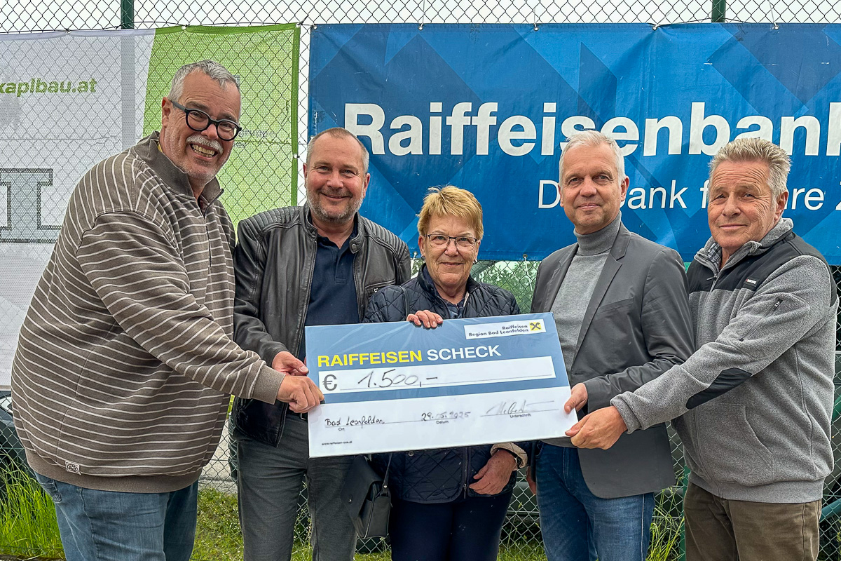 Ladi Scheckübergabe