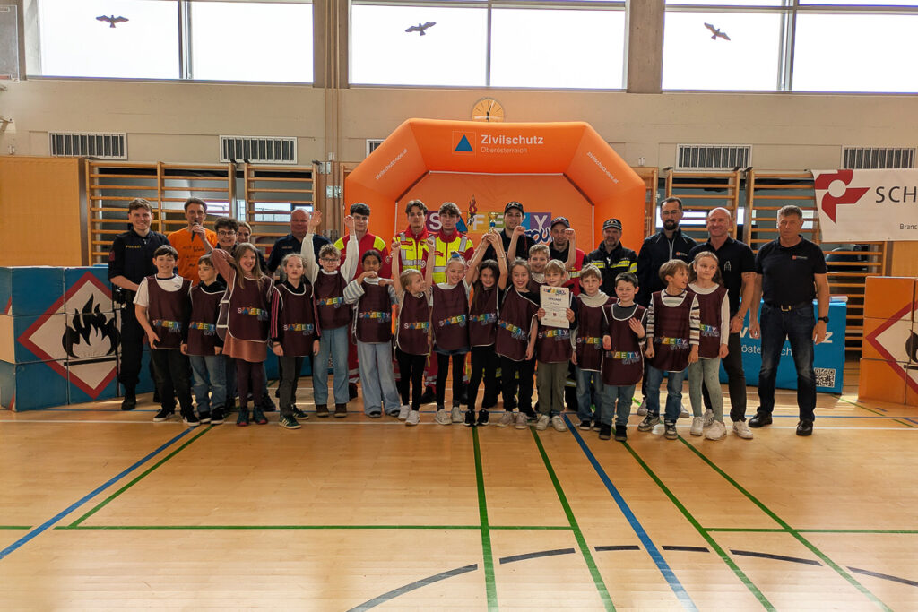 001_Siegerklasse 3a Puchenau