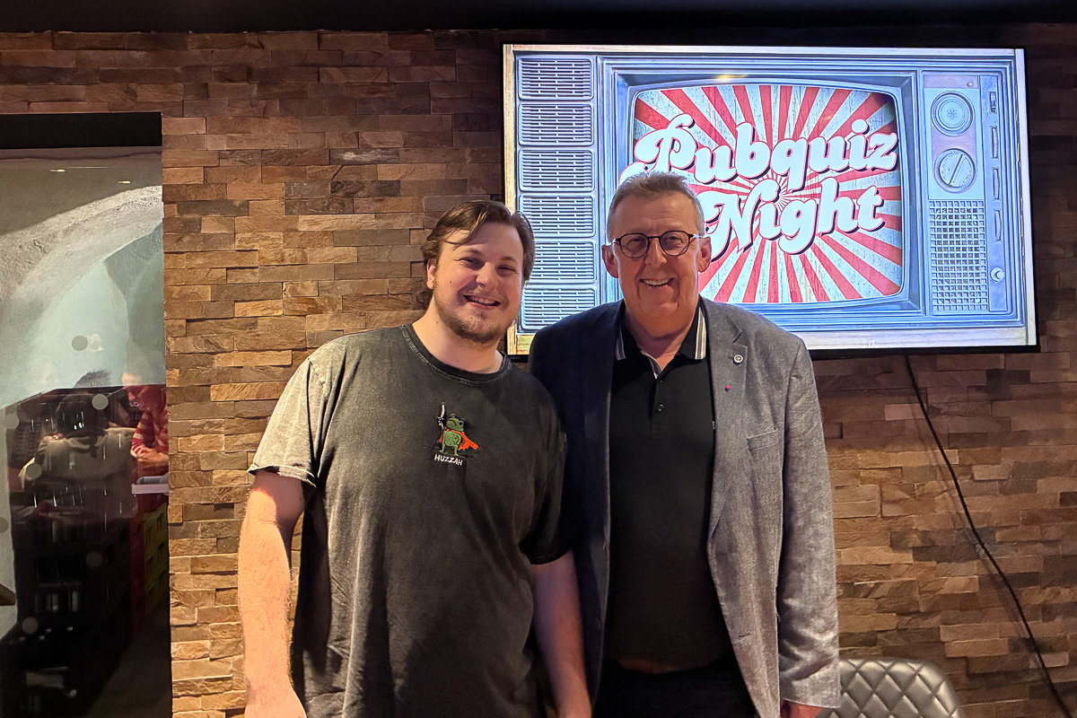 009_img_2190_55210828309_o